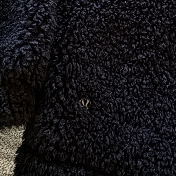 Lululemon Fleece Sherpa Zip Jacket Black size 4 - Picture 6 of 6